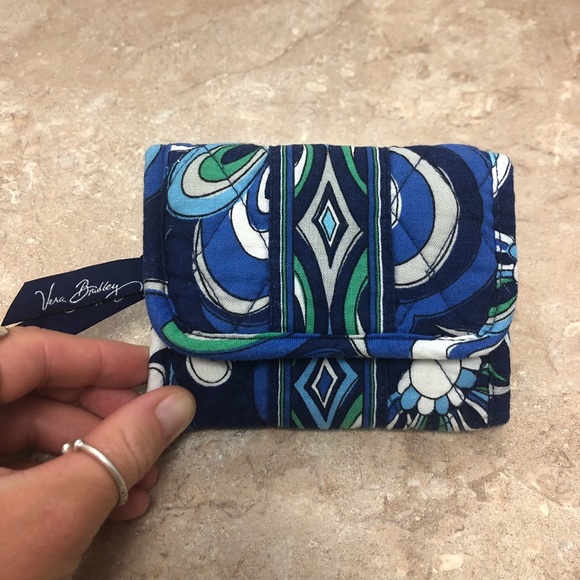 Vera Bradley Handbags - Vera Bradley Folding Wallet